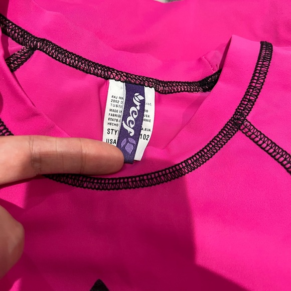 REEF Rashguard Hot Pink Bow Tie Up Ruched Swim Top Shirt UPF 50 Water Sport Suit - Picture 5 of 11